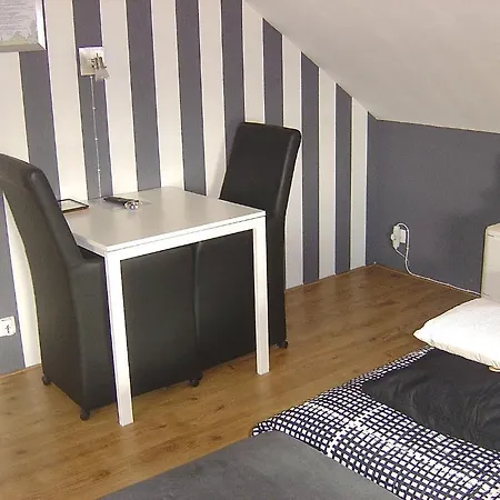 Bed & Breakfast Zuidplas Bed & Breakfast 3*