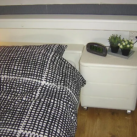 Bed & Breakfast Zuidplas 3* Benthuizen