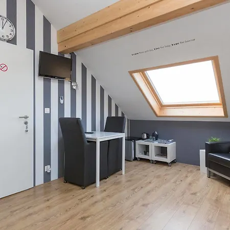 Bed & Breakfast Zuidplas 3*